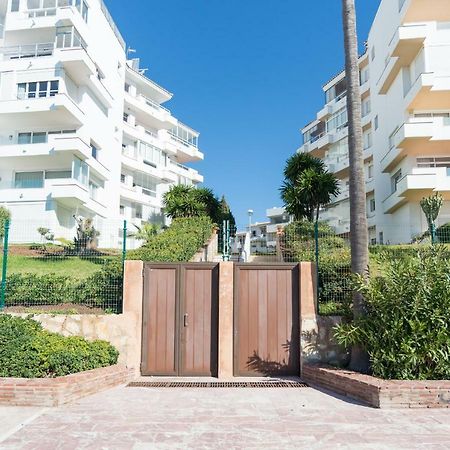 Tgh/ Marbella Beachfront And Center Bagian luar foto