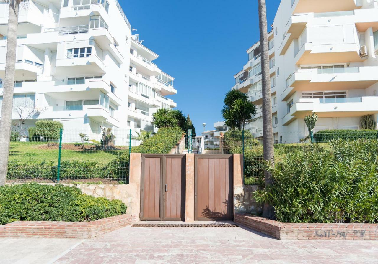 Tgh/ Marbella Beachfront And Center Bagian luar foto