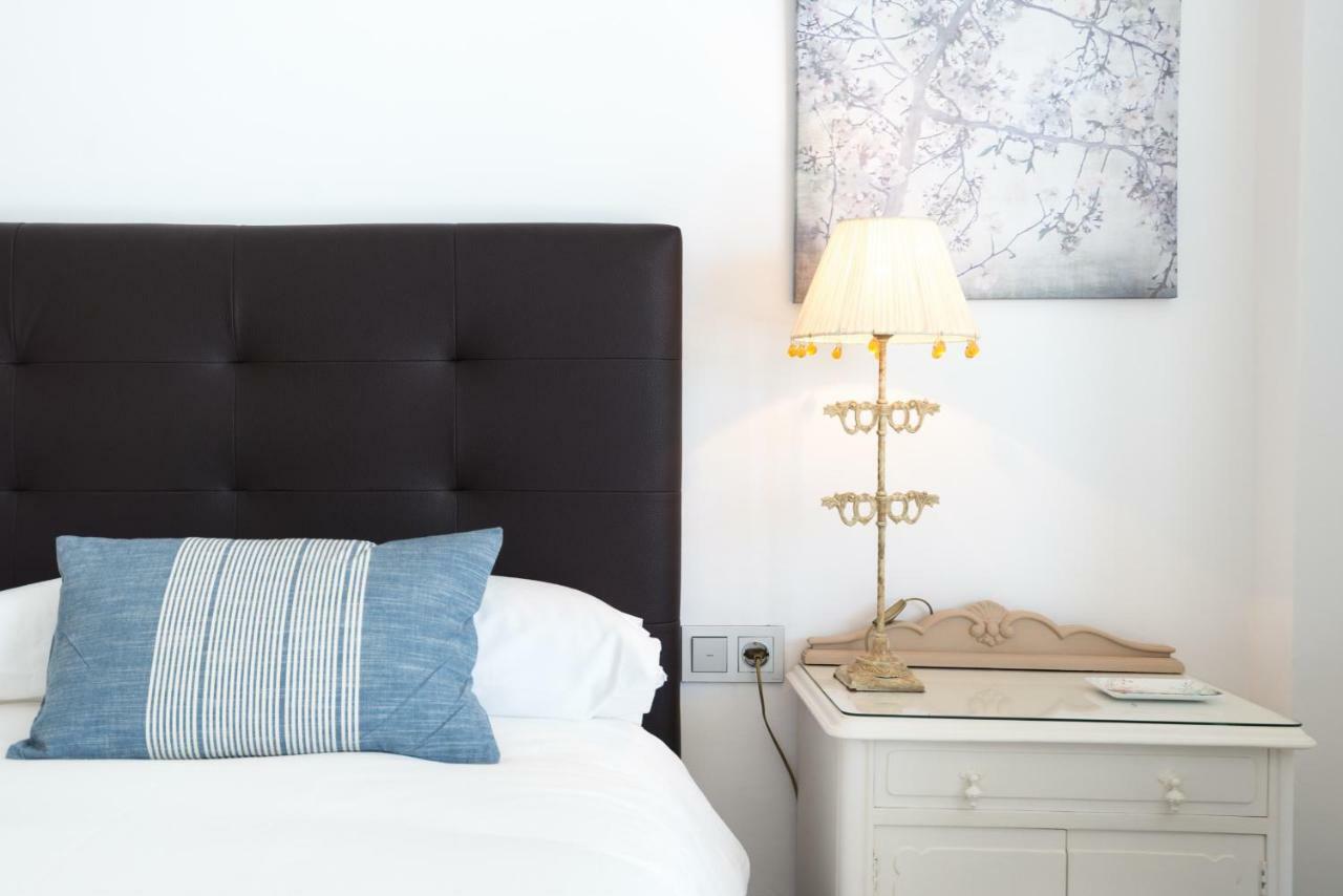 Tgh/ Marbella Beachfront And Center Bagian luar foto