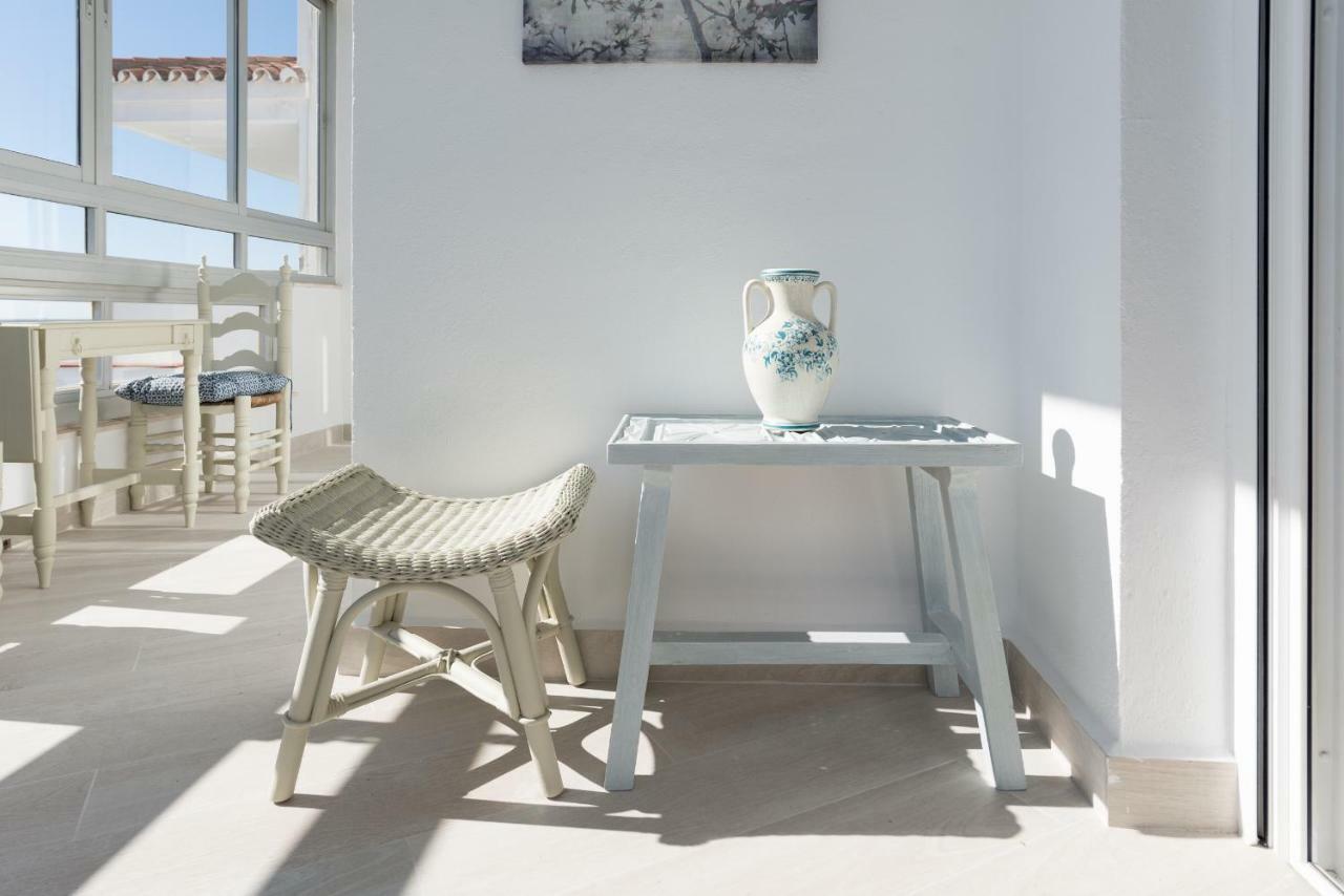 Tgh/ Marbella Beachfront And Center Bagian luar foto