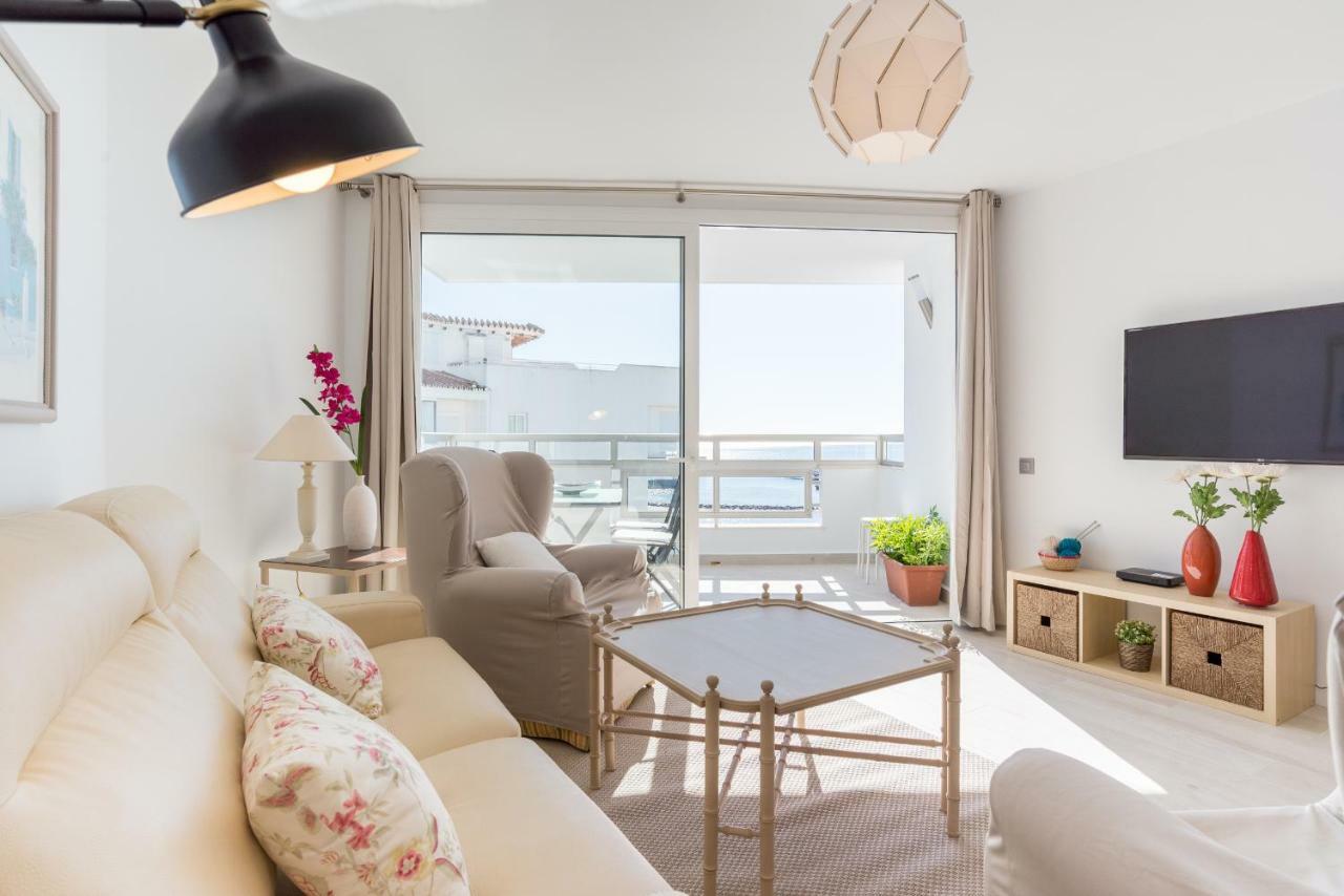 Tgh/ Marbella Beachfront And Center Bagian luar foto