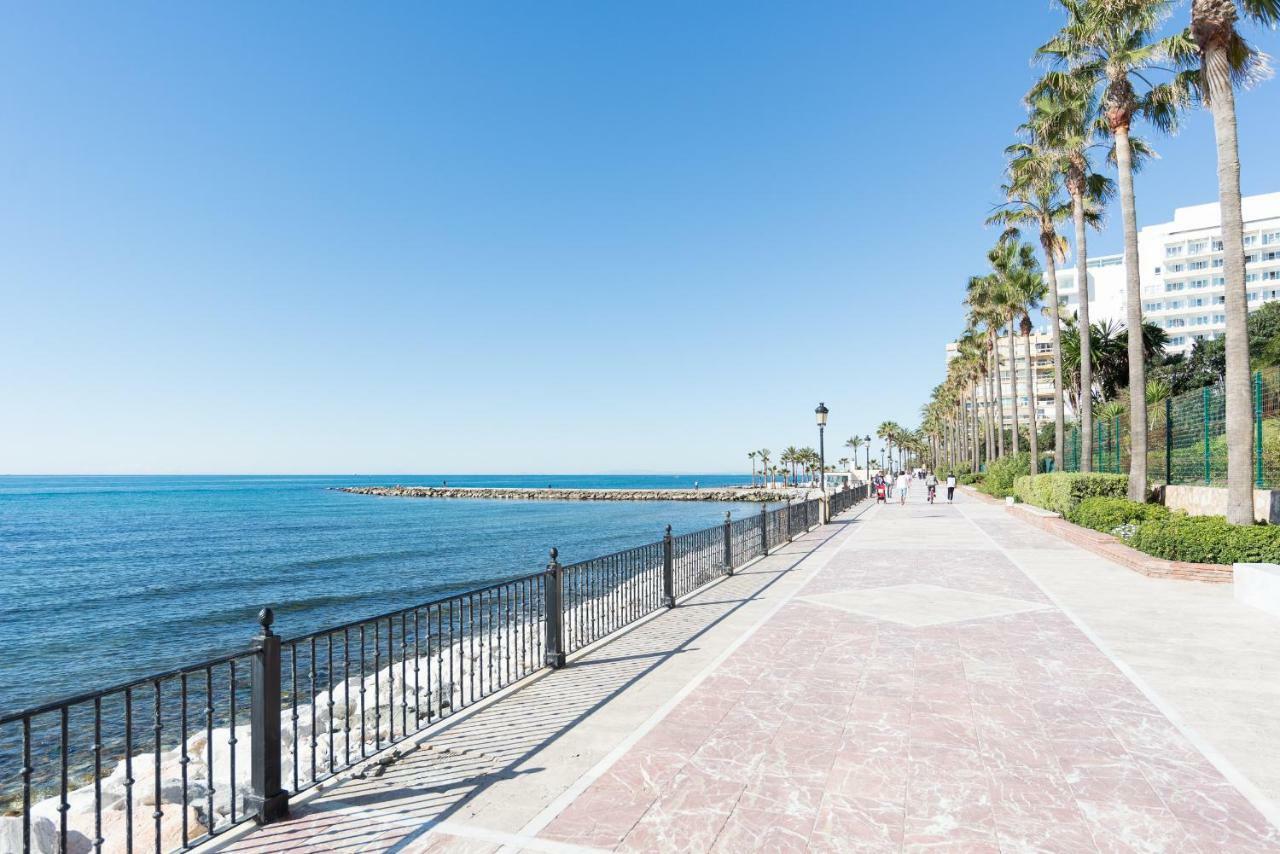 Tgh/ Marbella Beachfront And Center Bagian luar foto