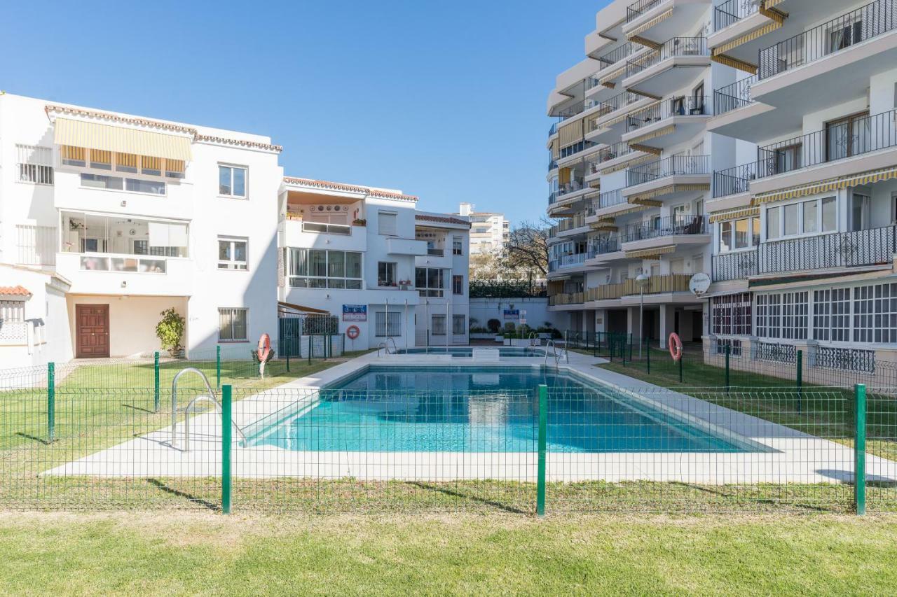 Tgh/ Marbella Beachfront And Center Bagian luar foto